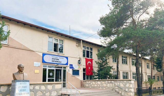 Taşköprü'de LGS gururu: Atatürk Ortaokulu'ndan önemli başarı
