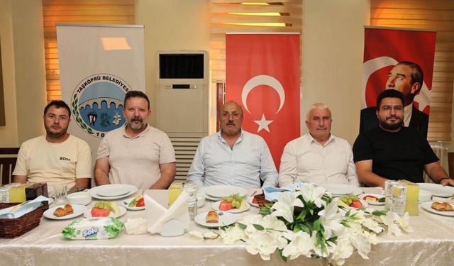 Taşköprü Belediye Başkanı Arslan festivalin kahramanlarıyla buluştu