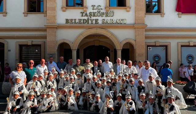 Taşköprü'de 70 çocuğun mutluluğu paylaşıldı: Festivalde Toplu Sünnet Şöleni