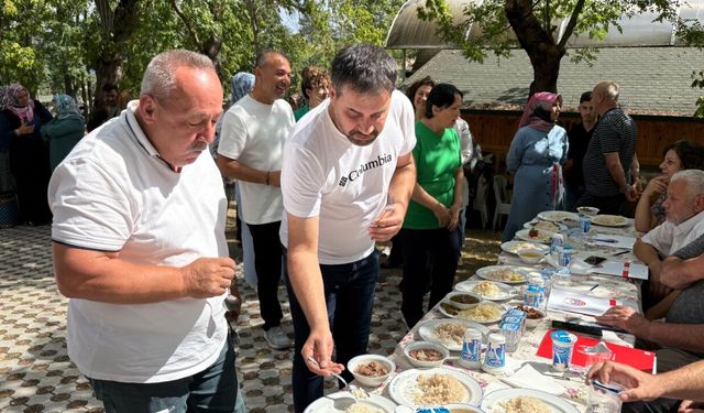 Tosya’da pilav yarışması renkli görüntülere sahne oldu