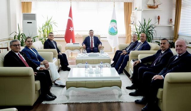 Kastamonu Milletvekili Ekmekci, Cumhurbaşkanı Yardımcısı Cevdet Yılmaz ile Sinop'ta