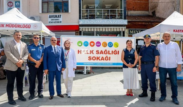 Halk Sağlığı Sokağı Taşköprü’nün kalbinde kuruldu