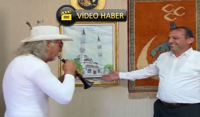 Hanönü Belediyesinde makama davullu zurnalı baskın!