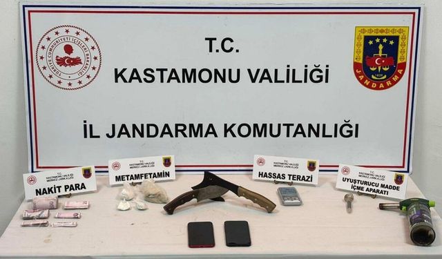 Kastamonu'da jandarmadan operasyon: 2 kişi tutuklandı!