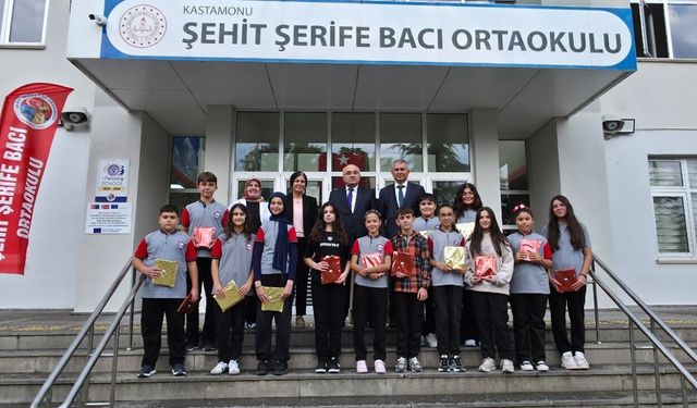 Kastamonu’da Şehit Şerife Bacı Ortaokulu 40 yaşında