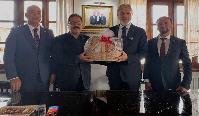 Kastamonu'da Yeniden Refah Partisi’nden KATSO’ya ziyaret