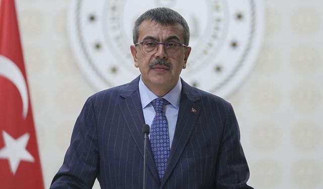 Ara tatil kalkacak mı? Bakan Tekin’den takvim açıklaması
