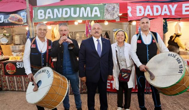 Başkan Arslan, 20. Kastamonu Günleri’nde vatandaşlarla bir araya geldi