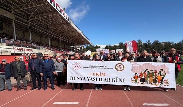 Kastamonu'da Dünya Yaşlılar Günü kapsamında yürüyüş düzenlendi