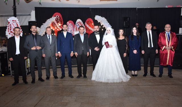 Taşköprü’de görkemli düğün: Akman ve Altınzencir ailelerinin mutlu günü