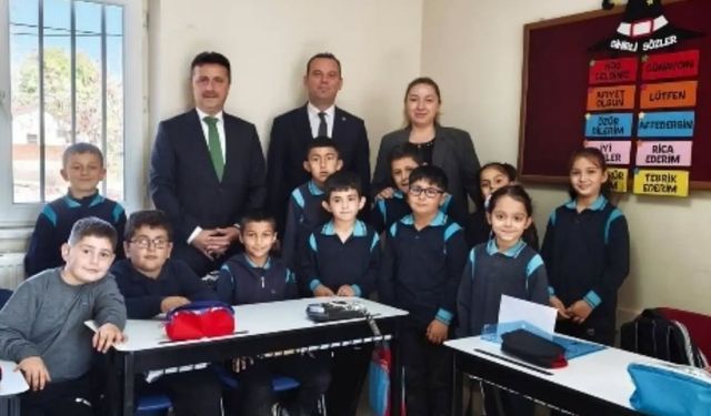Taşköprü'deki okula müfettişlerden ziyaret