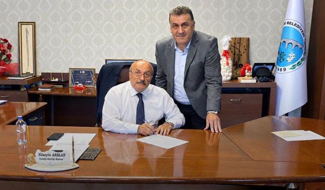 Taşköprü’de Başkan imzayı attı