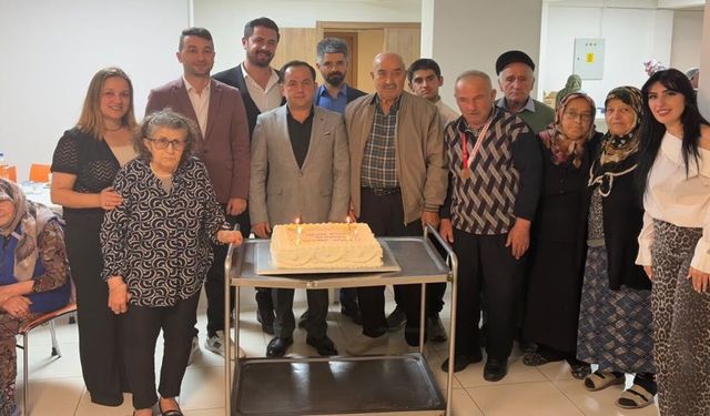 Tosya’da Yaşlılar Günü'nde anlamlı kutlama