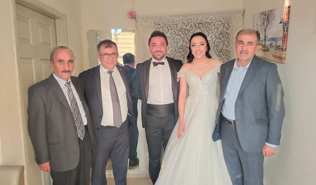 Karabeyoğlu ile Öztürk ailelerinin mutlu günü