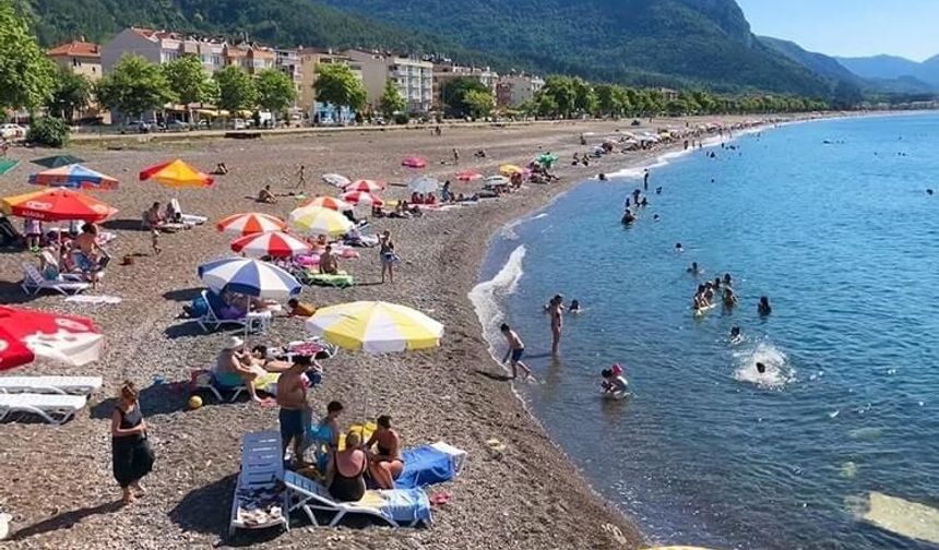 Kastamonu'da denize girmek cesaret ister: Peş peşe uyarılar geliyor!