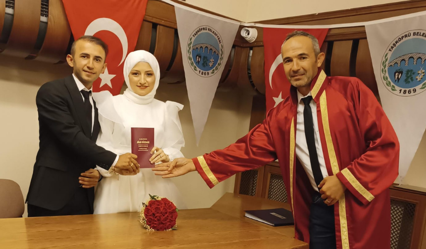 Ünzile ve Ömer Mutluluğa 'Evet' Dedi