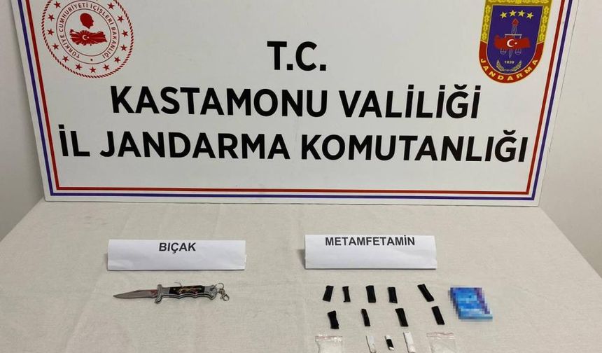 Uyuşturucuyla yakalandı..!