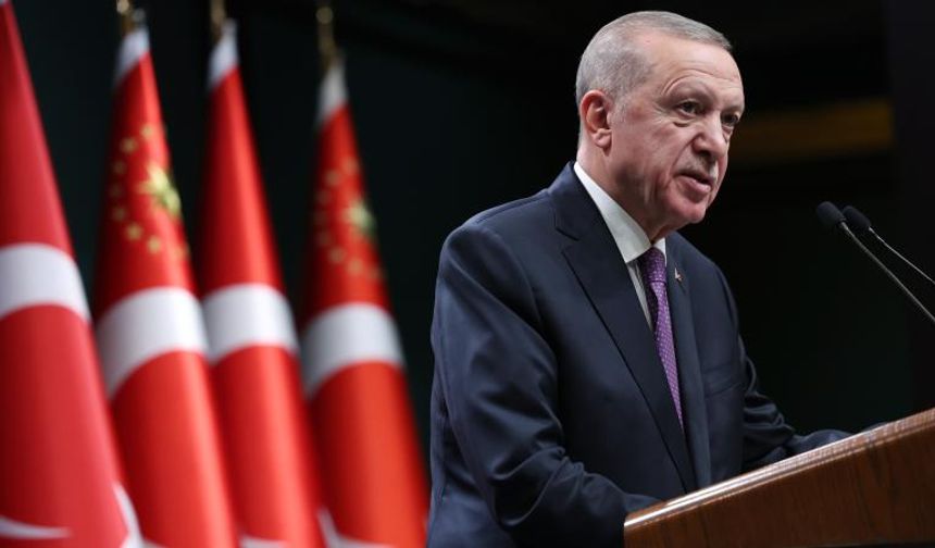 Cumhurbaşkanı Erdoğan: Asgari ücrete kayıpları telafi edecek bir artış yapılacak