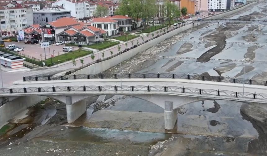 Kastamonu'da selin yıktığı 92 köprüden 54'ü yeniden inşa edildi: 38'inin ise yapımı sürüyor!
