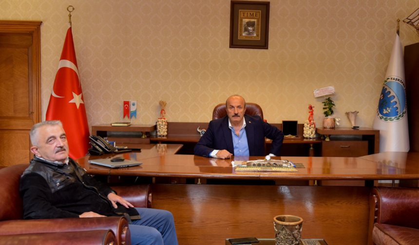 Doğanyurt Belediye Başkanı Kaya’dan Taşköprü Belediye Başkanı Arslan’a ziyaret