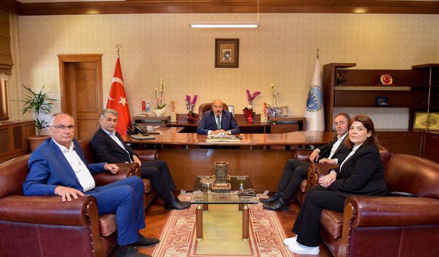 CHP İlçe Yönetiminden Başkan Arslan’a Ziyaret