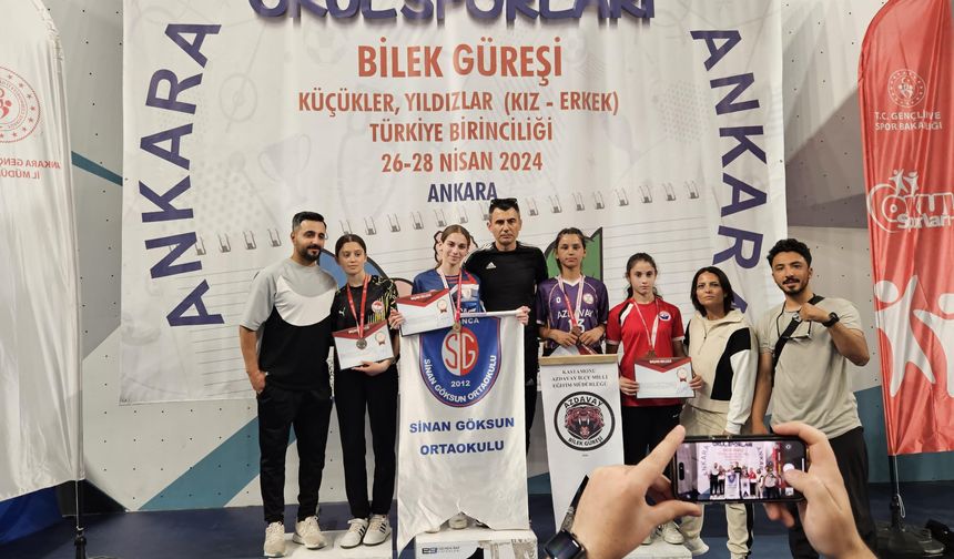 Kastamonulu öğrenciler, Ankara'da bileğinin gücünü gösterdi!