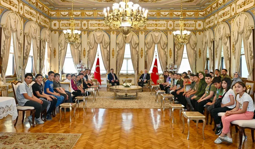 Devrekani Kaymakamı Sözünü Tuttu: Öğrencilerle İstanbul Valisini Ziyaret