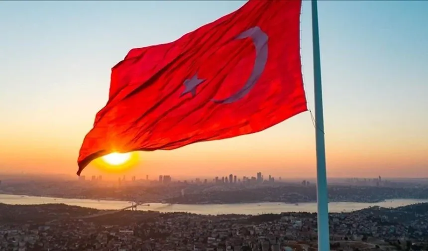 15 Temmuz'da hangi kurumlar çalışacak? İşte detaylı liste