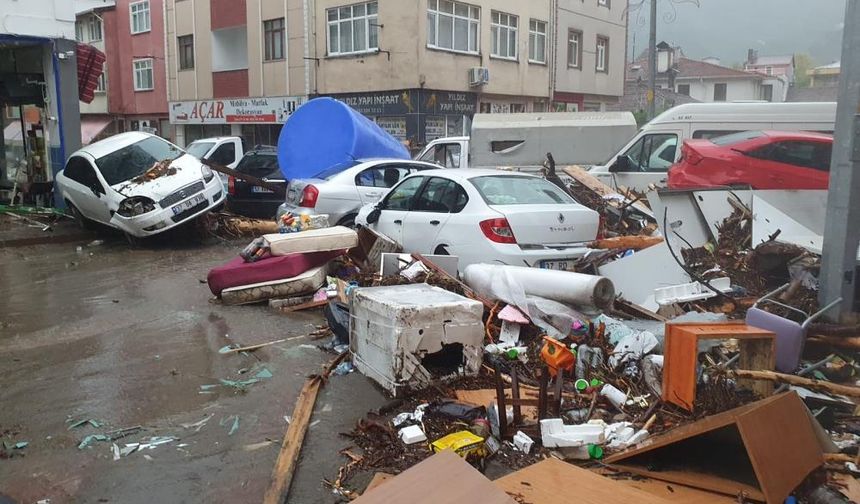 Bozkurt'taki sel felaketinde hayatını kaybedenler için hatim okundu