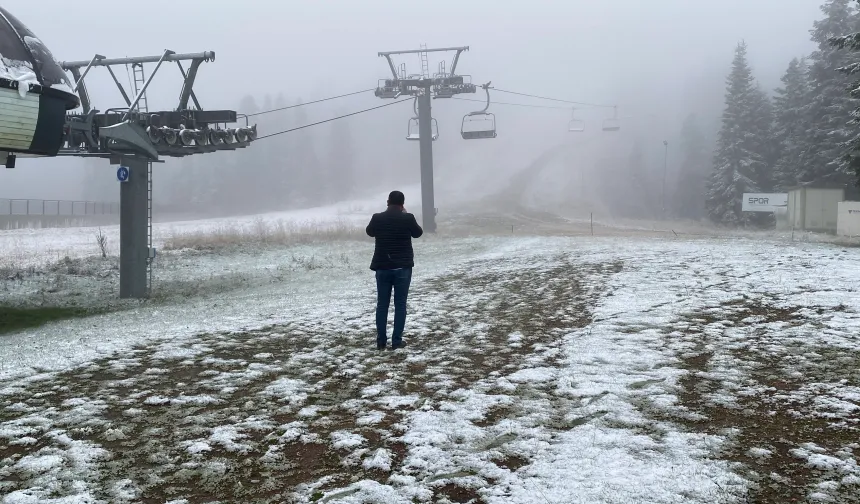 Ilgaz Dağı'na mevsimin ilk karı yağdı: Kartpostallık manzaralar ortaya çıktı!