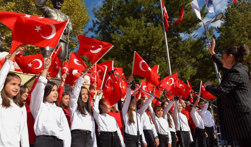 Taşköprü'de Cumhuriyetin 101. Yılına muhteşem kutlama