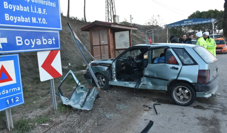 Sinop-Kastamonu yolunda kaza: 5 yaralı!