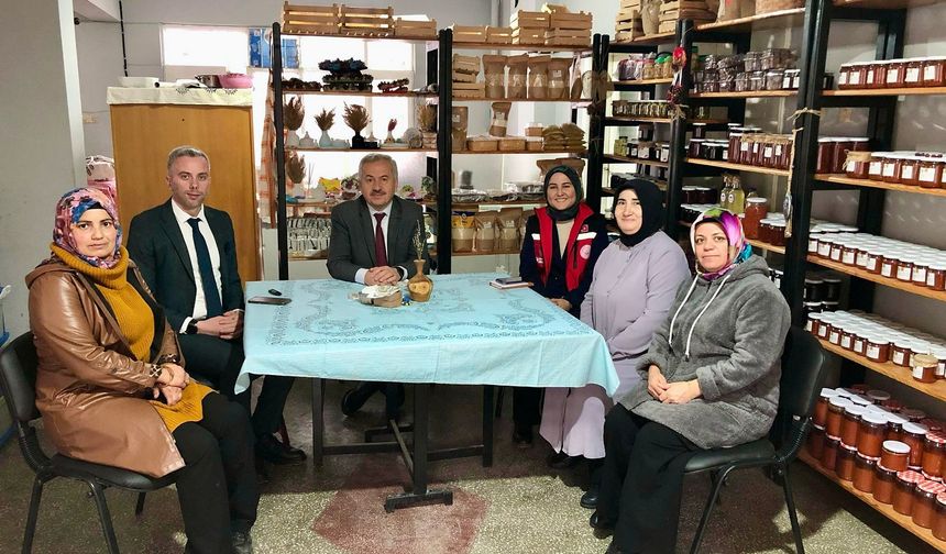 Kadınlar Hanönü ilçesinde üretiyor: Bakanlıktan kadınlara üretim desteği