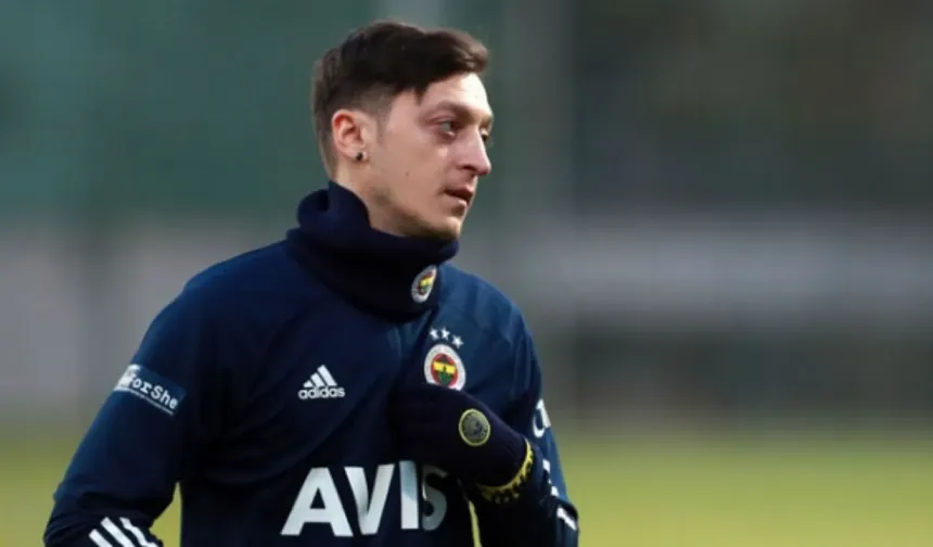 AK Parti yeni MKYK üyesi Mesut Özil kimdir?