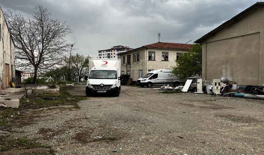 Kastamonu'dan 6,2 ile sarsılan İstanbul'a yardıma gidiyorlar