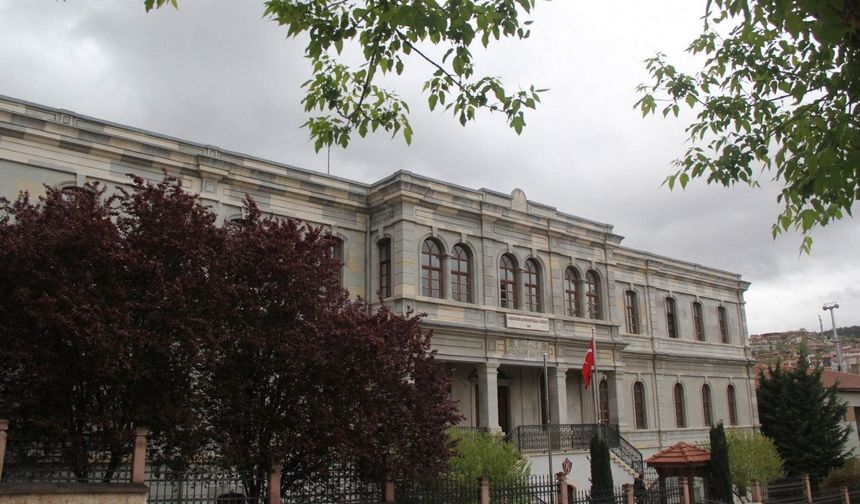 Köklü Bir Eğitim Mirası: Kastamonu’nun Tarihî Lisesi 140 Yaşında!