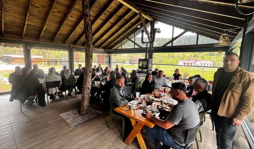 Kastamonu İlçe Belediyesi 1 Mayıs’ı Dayanışma Yemeğiyle Kutladı
