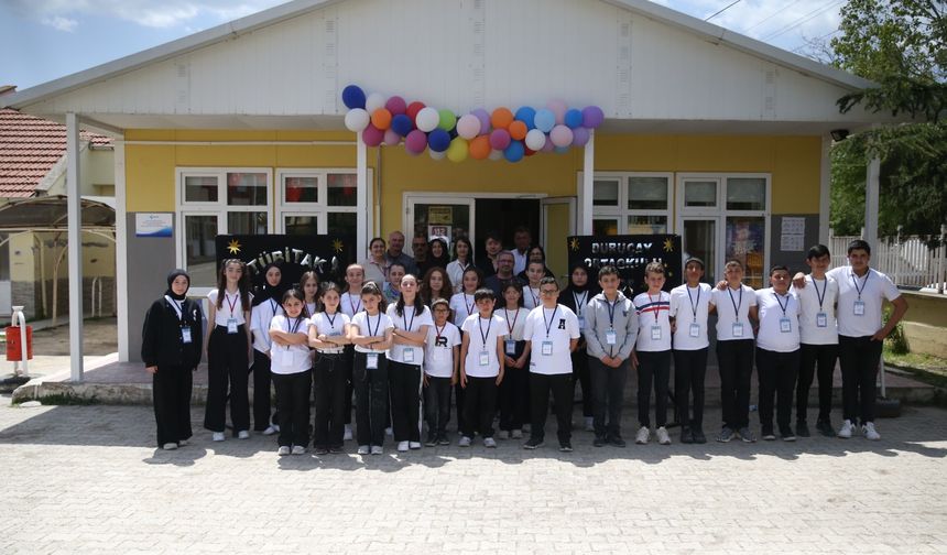 Kastamonu'daki bilim fuarında 36 öğrenci 15 proje yer aldı!