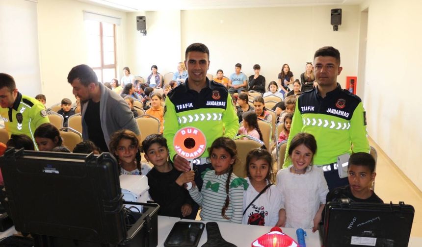 Kastamonu'nun ilçesinde öğrencilere trafik eğitimi verildi