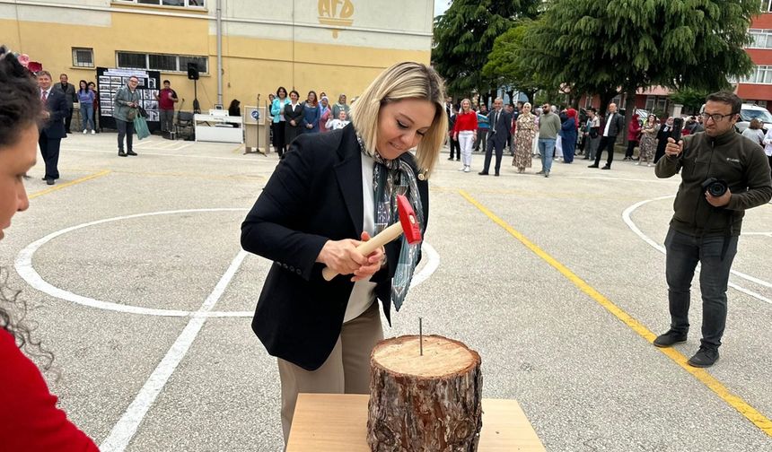 Kastamonu'da Milletvekili Ekmekci, özel bireylerle bir araya geldi