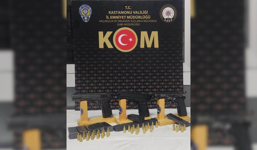 Kastamonu ve Taşköprü'de operasyon: 3 tabanca, 8 şarjör, 33 adet fişek ele geçirildi!