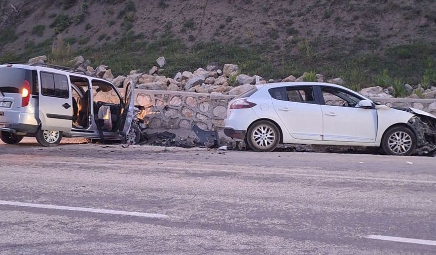 Kurban Bayramı’nda Kastamonu’da Korkutan Kaza: 6 Yaralı, Olay Yeri Karıştı