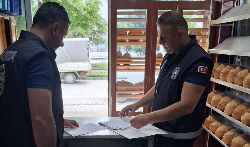 Bayram Öncesi Sıkı Denetim: Taşköprü'de Hijyen ve Fiyat Kontrolleri Aralıksız Sürüyor