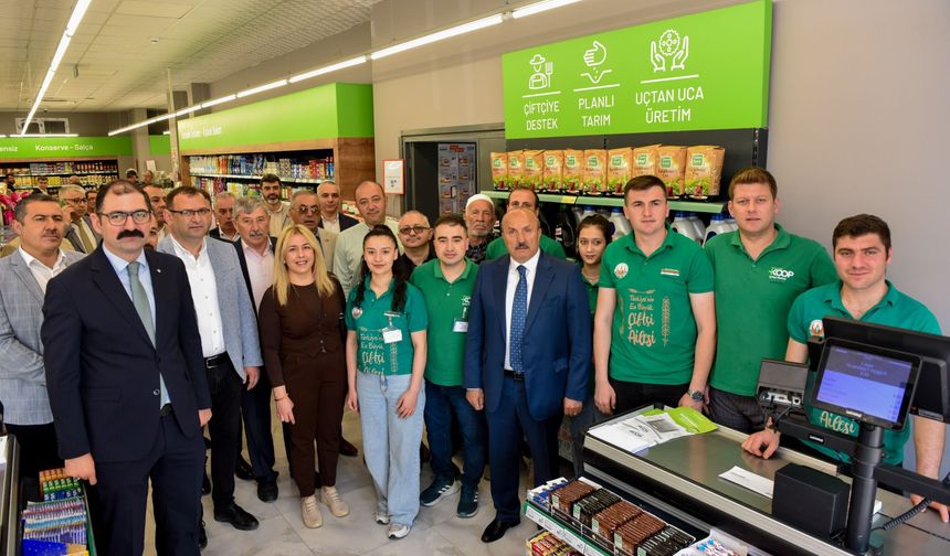 Taşköprü'de Tarım Kredi Kooperatifi Marketi Hizmete Girdi