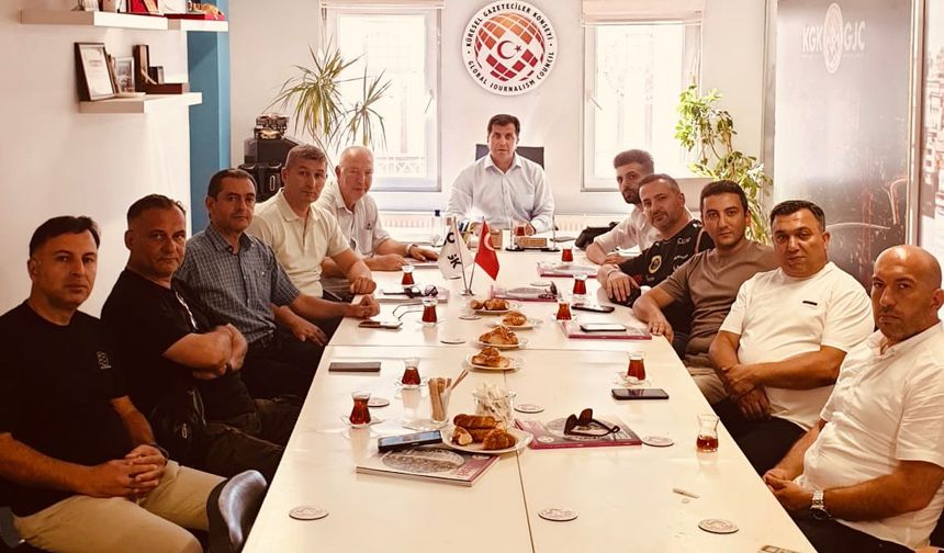 Azerbaycanlı Gazi Gazetecilerden KGK’ya Anlamlı Ziyaret