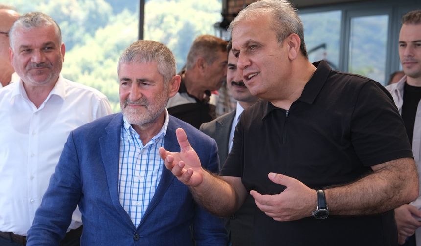 Hazine ve Maliye eksi bakanı Nebati Kastamonu’da