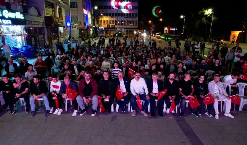 Taşköprü Tek Yürek Oldu: Cumhuriyet Meydanı’nda Büyük Heyecan