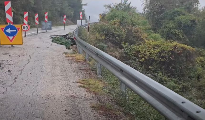 Tehlike çanları çalıyor: Kastamonu’da bu yol 5 aydır böyle!