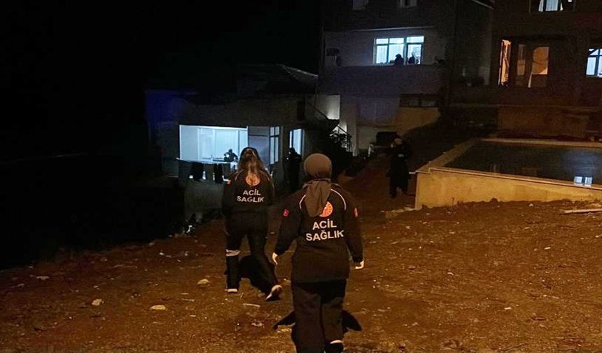 Uçurumdan Düşen Adam Ağır Yaralandı