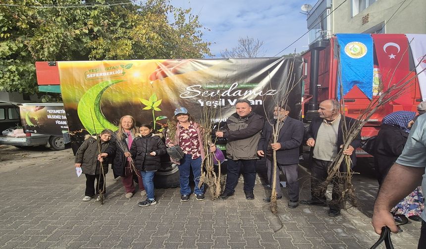 Hanönü’de Vatandaşlara 1500 Fidan Dağıtıldı